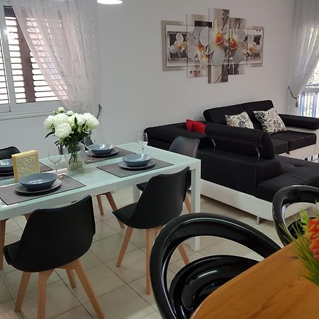 Paradise Gardens IV 2 Bd Amazing Apartment Pafos Exterior foto