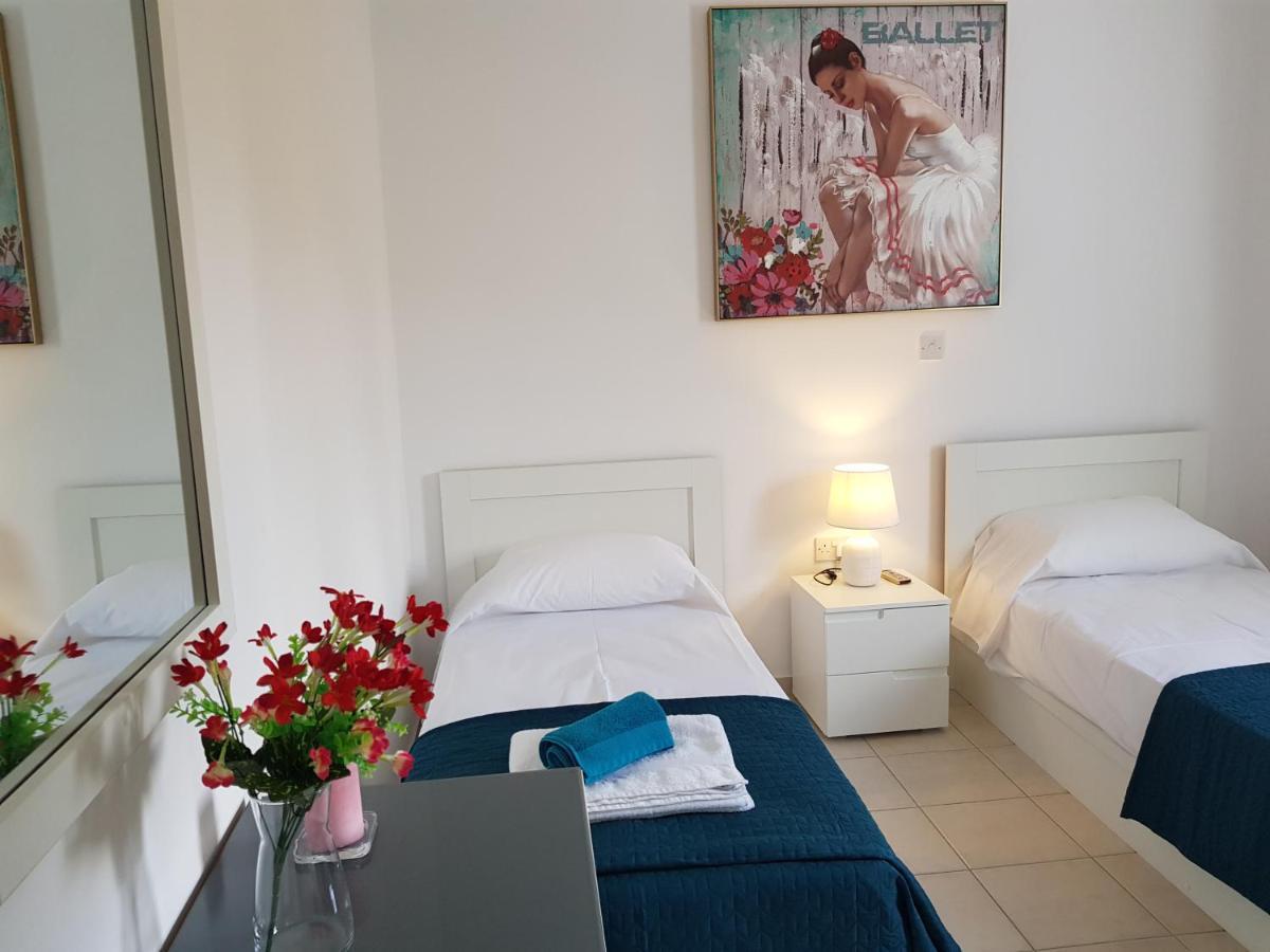 Paradise Gardens IV 2 Bd Amazing Apartment Pafos Exterior foto