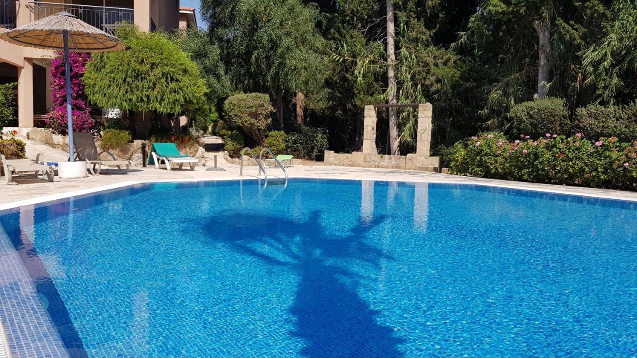 Paradise Gardens IV 2 Bd Amazing Apartment Pafos Exterior foto