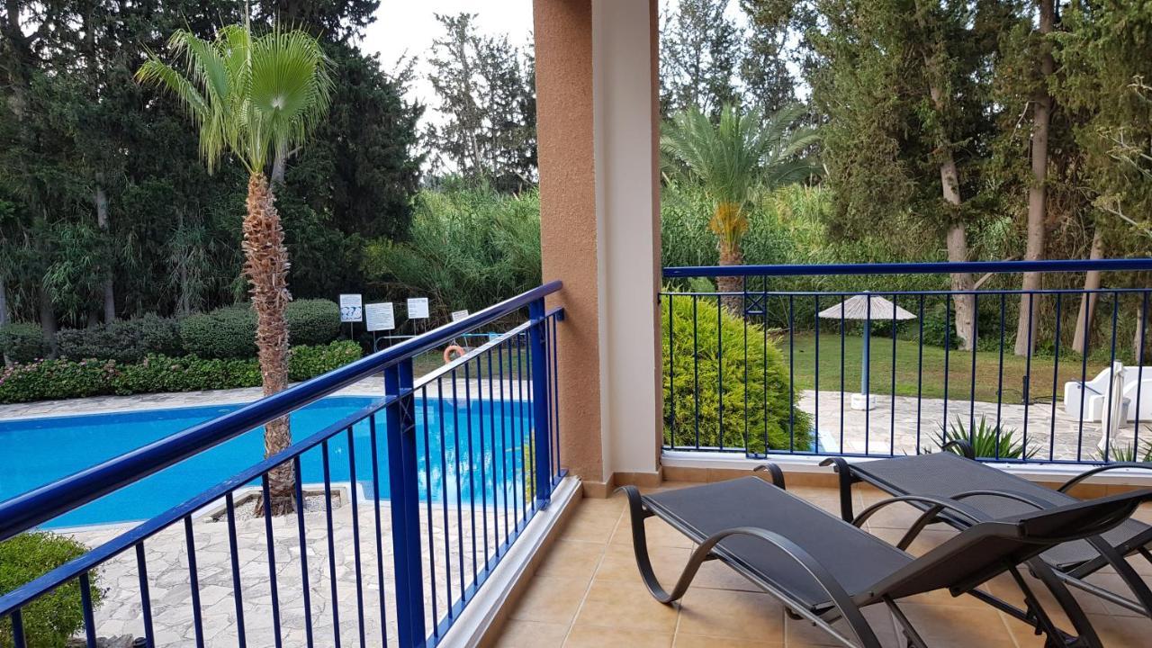 Paradise Gardens IV 2 Bd Amazing Apartment Pafos Exterior foto