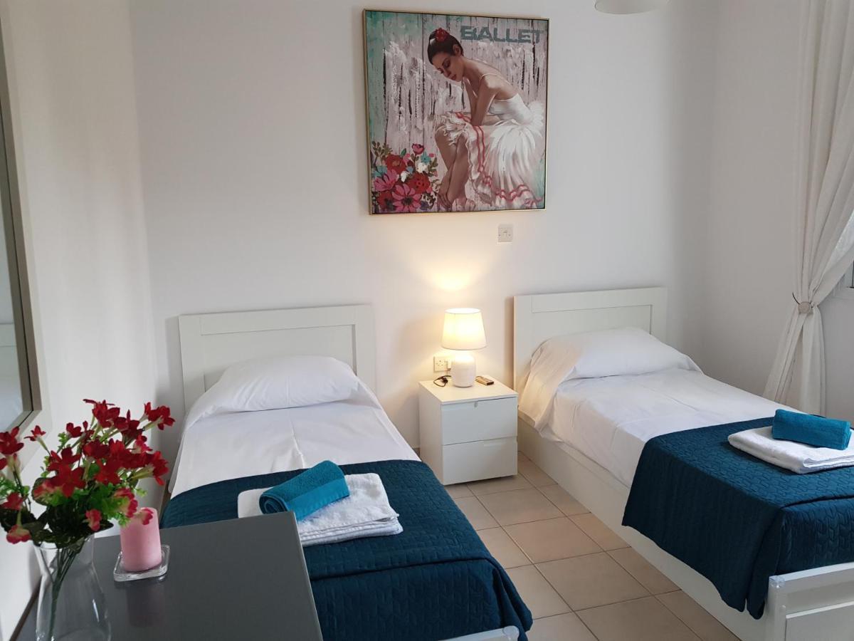 Paradise Gardens IV 2 Bd Amazing Apartment Pafos Exterior foto